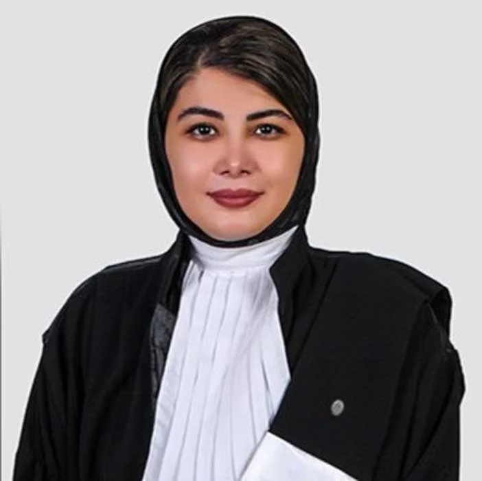 مونا الماسی وکیل پایه یک دادگستری